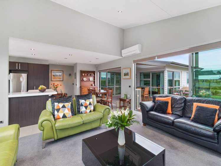17 Ernest Kemp Rise Wharewaka_4