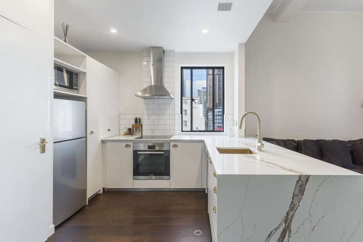 7G/22 Queen Street_5