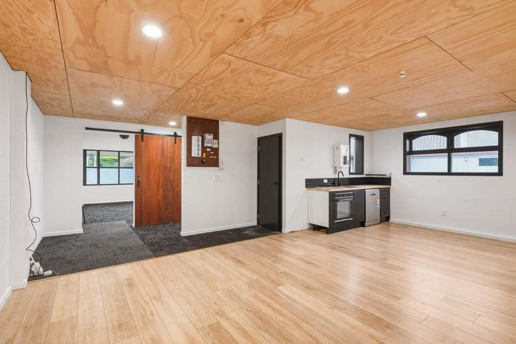 285 South Road Caversham_10
