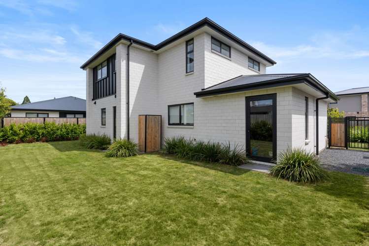 60 Mohua Lane Upper Riccarton_1