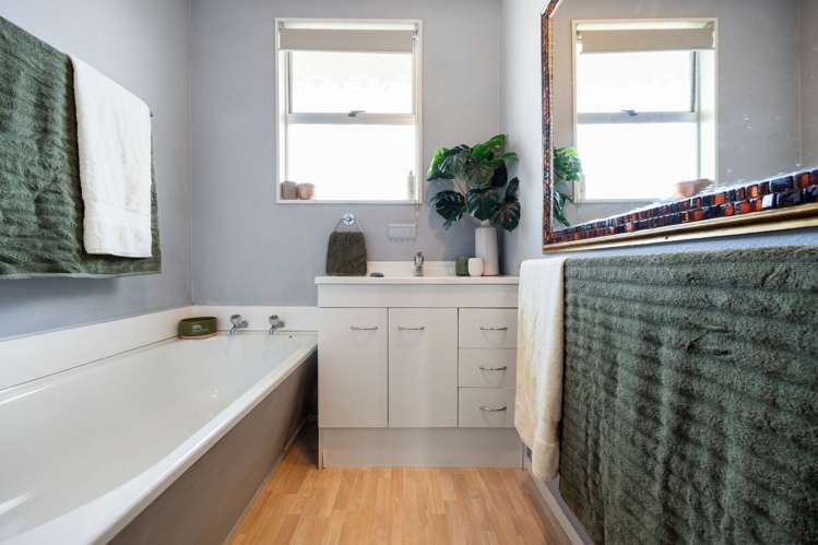 24 Blomfield Street Nawton_13