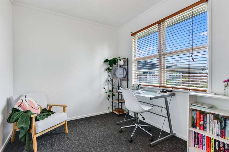 70 Livingstone Avenue Nawton_14