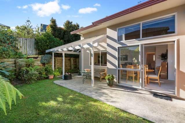1/67 Donald Street Stanmore Bay_1