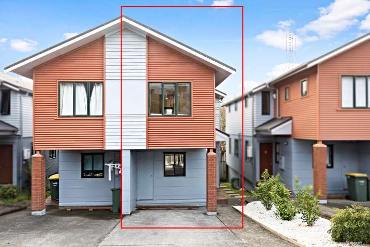 18/10 John Jennings Drive Oteha_11