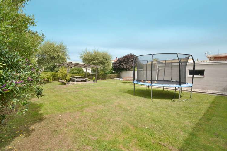 159 Hillhead Road Corstorphine_16