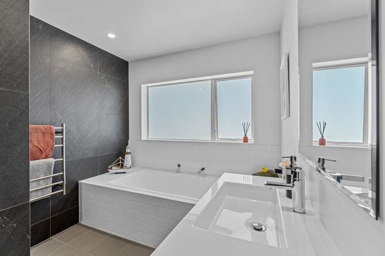 17 Merlot Heights Huapai_4