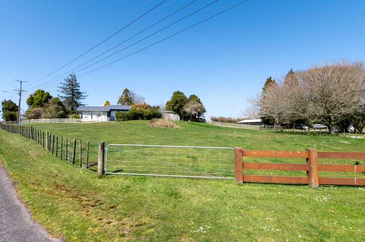 16 Cecil Road Mamaku_15