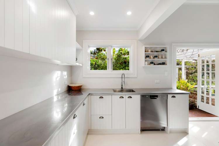 15 Colenso Avenue Hospital Hill_12