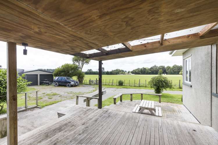 149 Short Road Halcombe_25