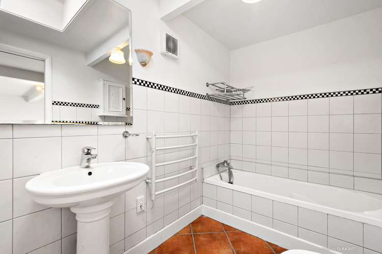 7 Poplar Grove Thorndon_11