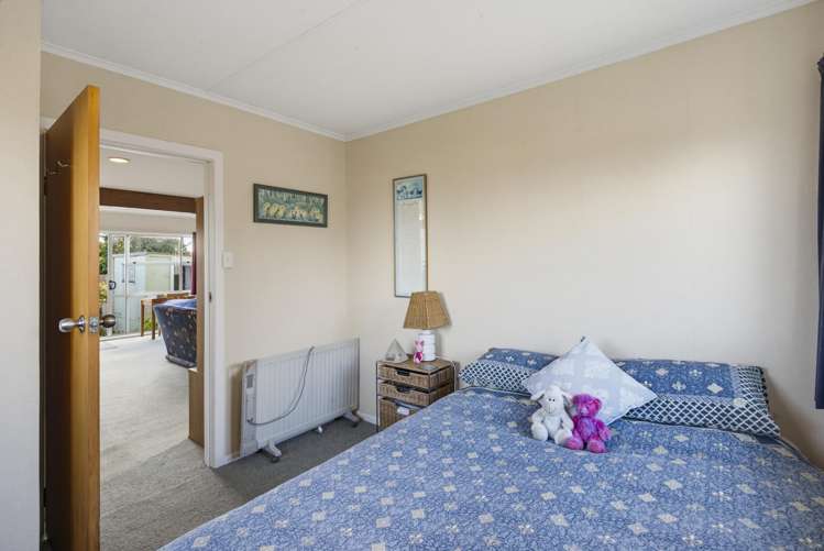 4 Carlisle Street Levin_10