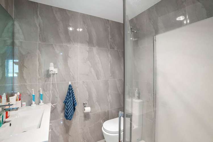 23a Derwent Crescent Titirangi_7