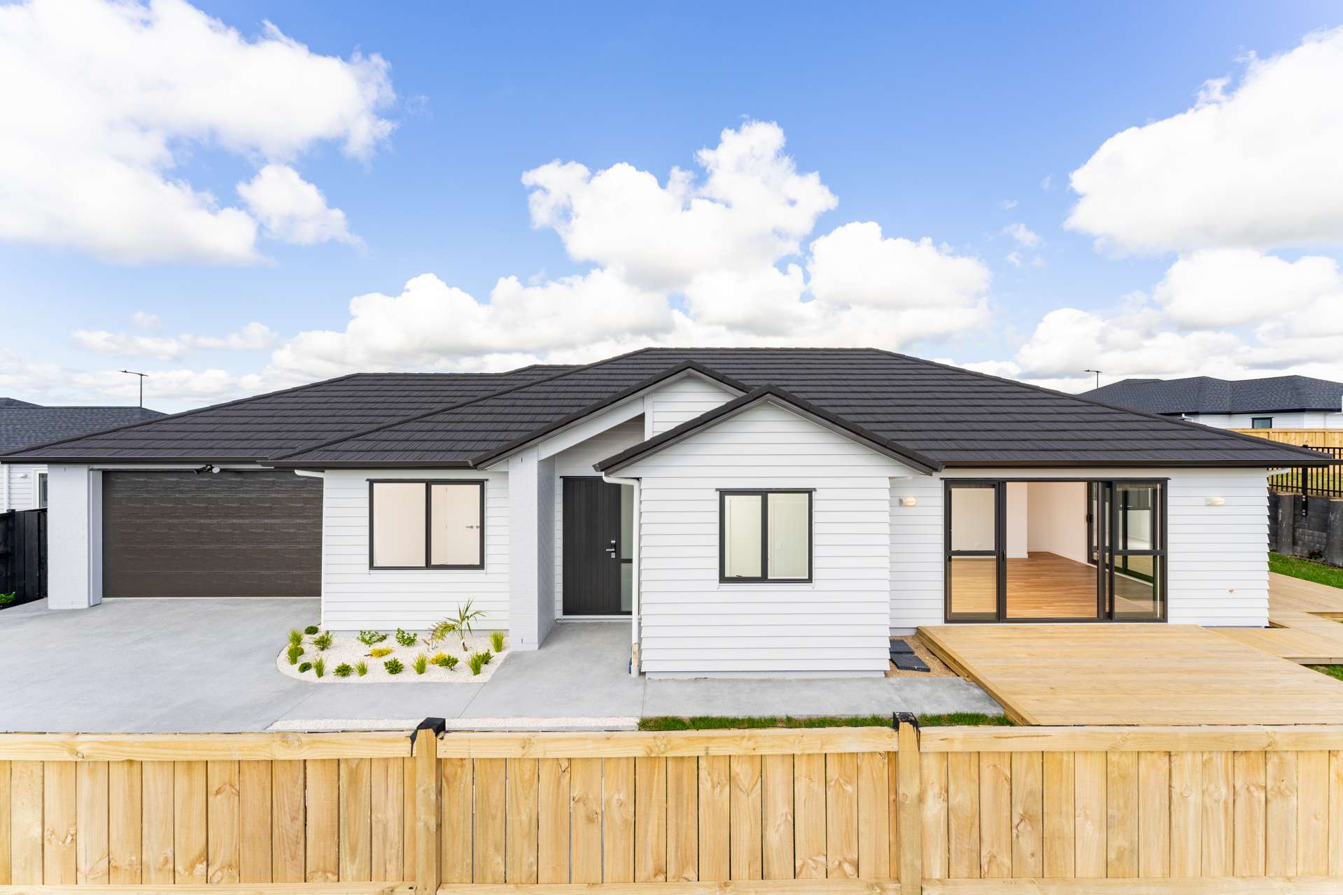 57 Waiwai Drive Wainui_0