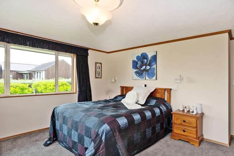 39 Spence Avenue Otatara_18