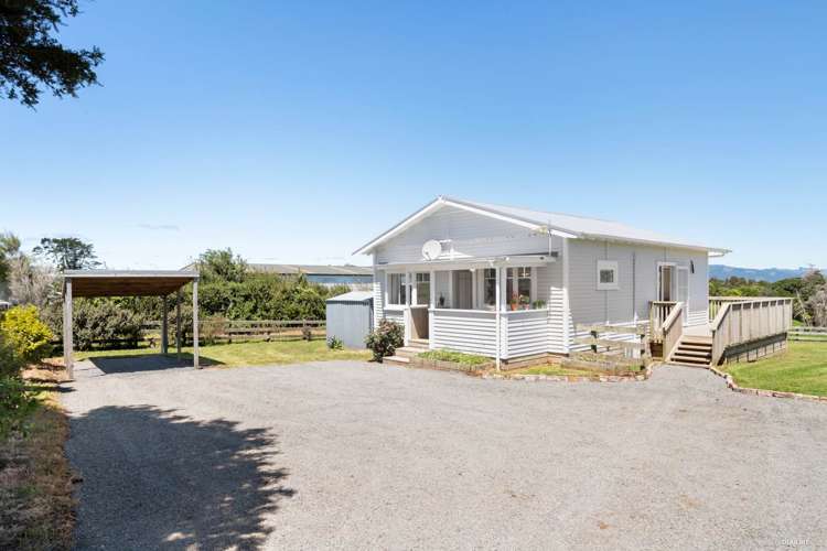250 Hull Road Waiuku_0