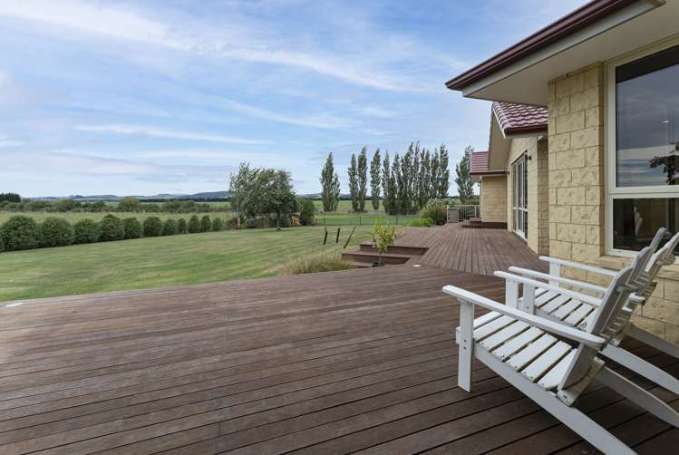 331 Makarewa Browns Road Winton Surrounds_15