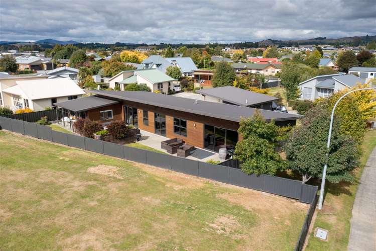 21 Pop Andrew Drive Te Anau_27