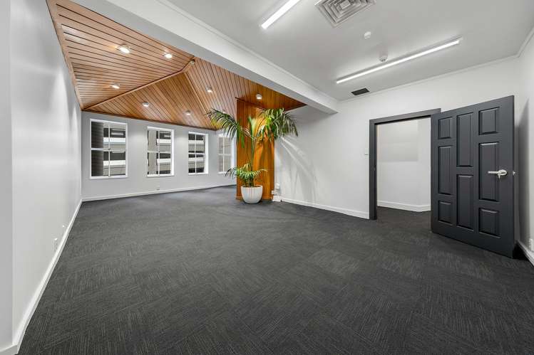 Suite 5/26 Wyndham Street_0