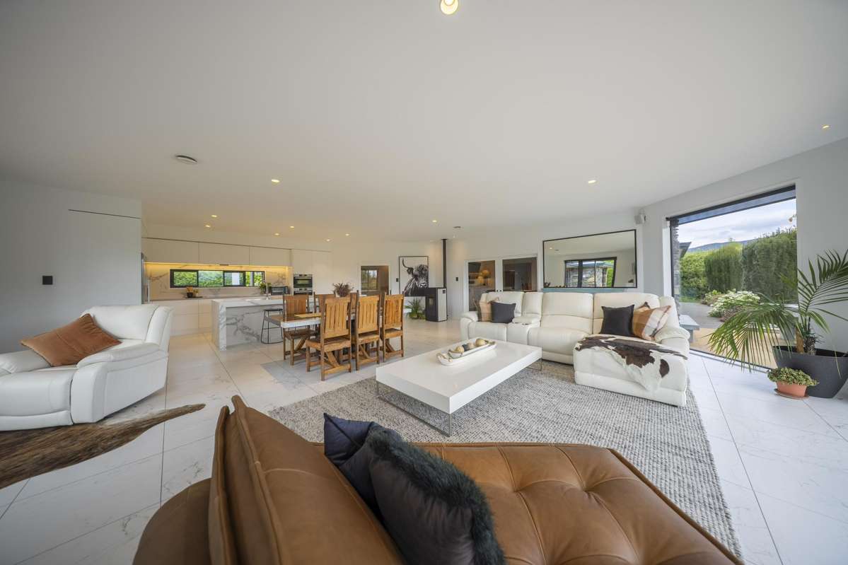 108 William Stephen Road_4