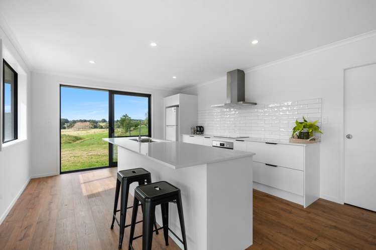 14 Riversong Road Kauri_11