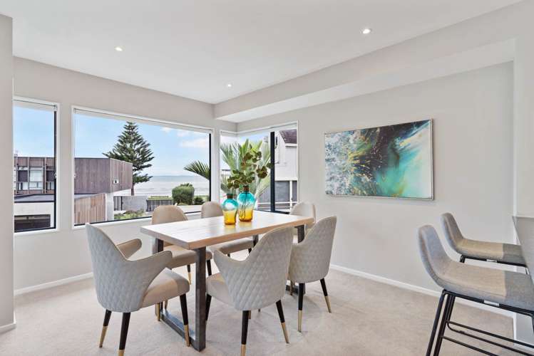 2/4 Rogers Avenue Eastern Beach_12