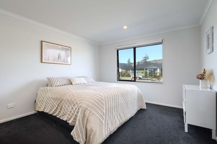 40 Oakdale Grove Richmond_12