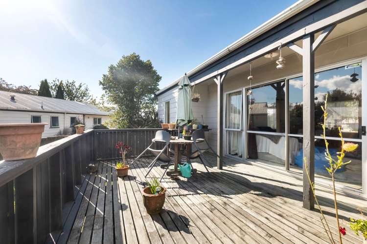 7 Cedar Place Owhata_7