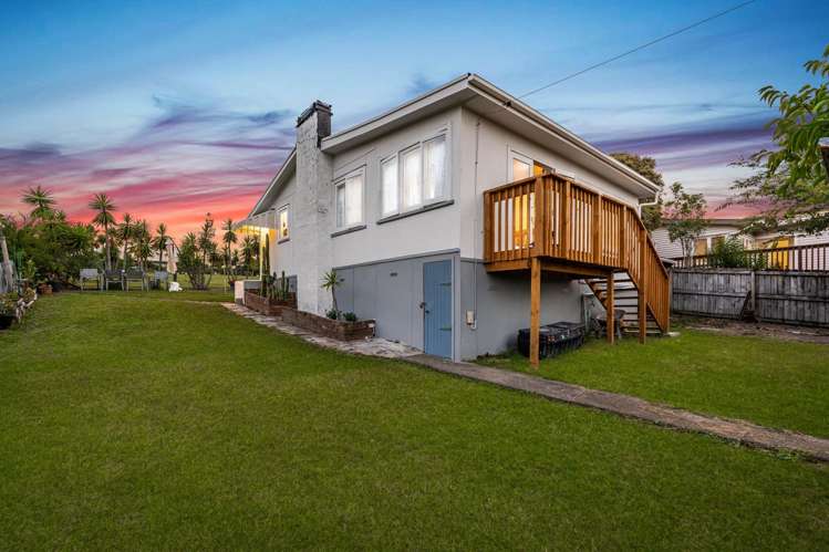1/33 Lavelle Road_0