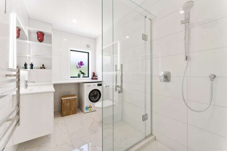 77 Chelsea View Drive Chatswood_19