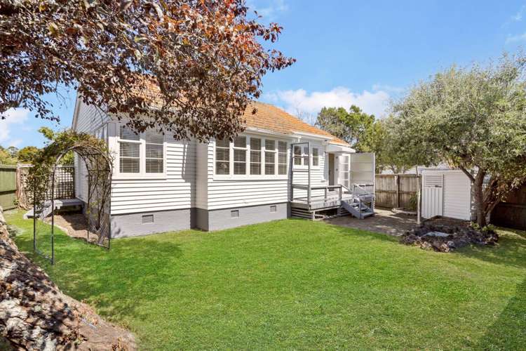 2091 Great North Road Avondale_7