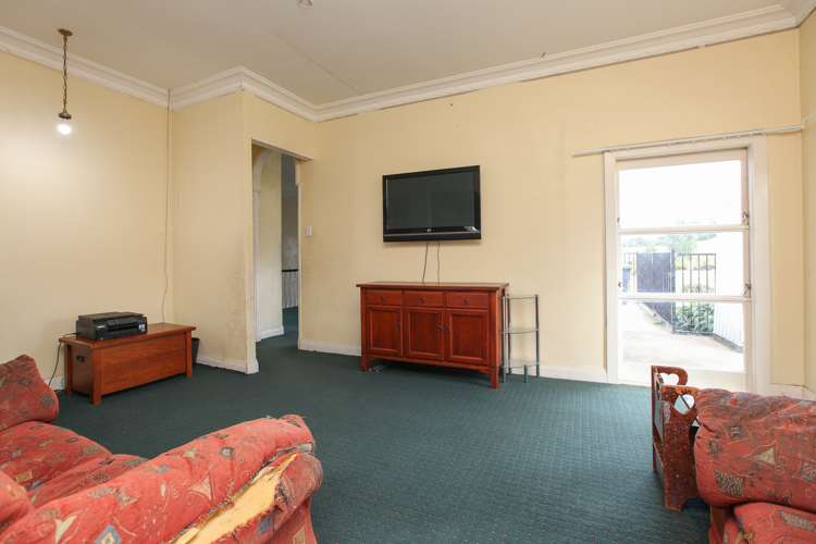 24 Deseret Road Temple View_8