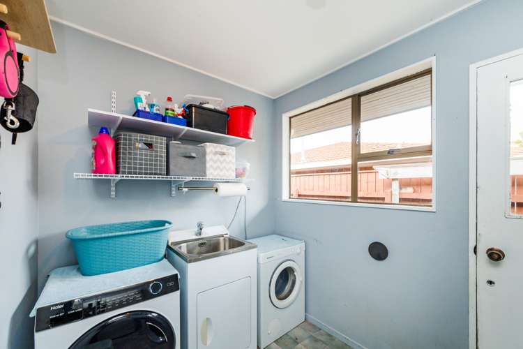 9 Truscott Grove Awapuni_13