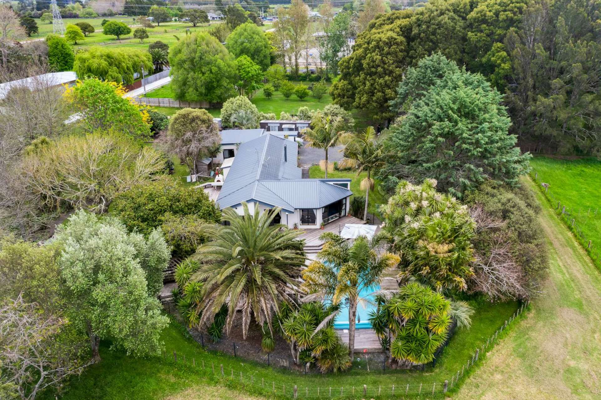 220 Boord Crescent Kumeu_0