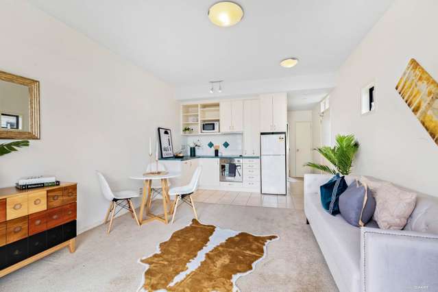 138/2 Armoy Drive East Tamaki_1