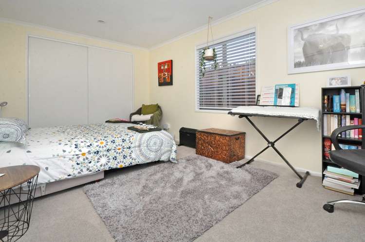 231 Alec Craig Way Gulf Harbour_10