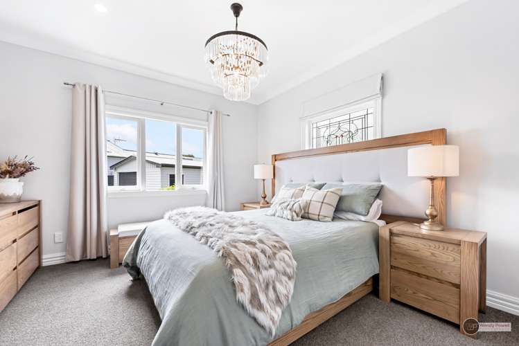 33 Kiwi Street Alicetown_12