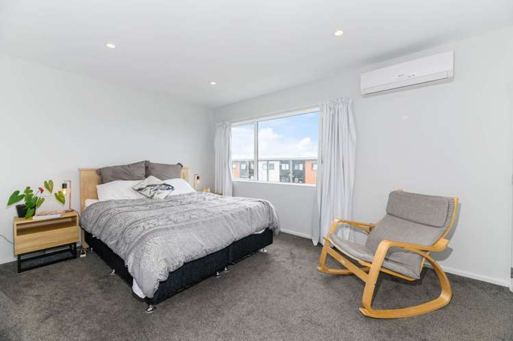 93 Bordeaux Parade Te Atatu South_8