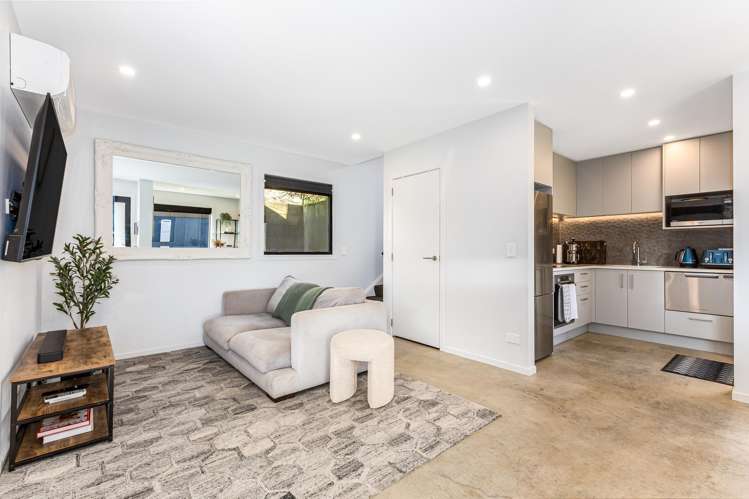 30 Astelia Way Woodridge_6