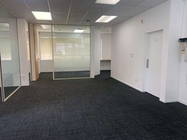Unit i, 44-46 Constellation Drive Rosedale_3