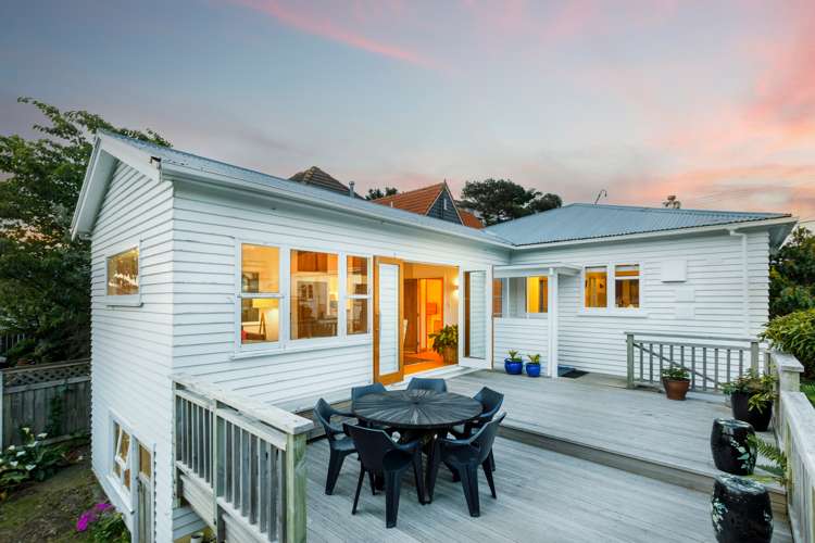 520 Broadway Strathmore Park_23