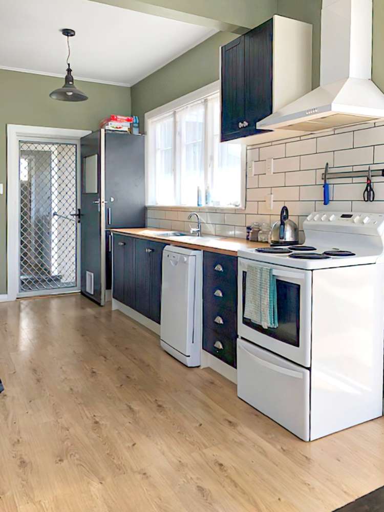 23 Goldfinch Street 10993_8