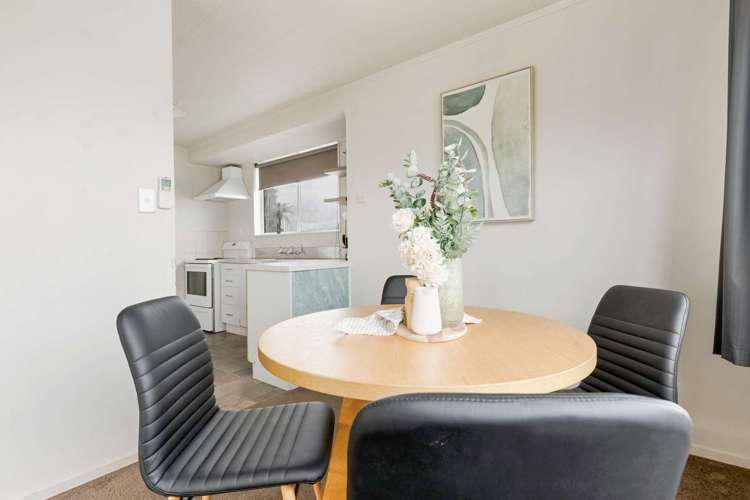 7 Amethyst Place Pukehangi_21