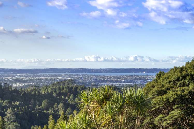 27 Tui Crescent Waiatarua_6