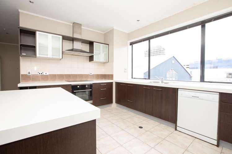 1/392a Anglesea Street Hamilton Central_1