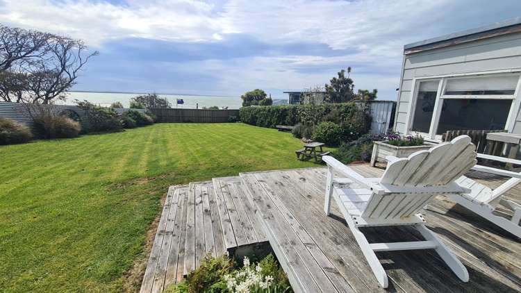 11 Moana Street Riverton_13