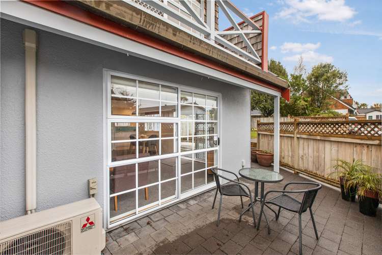 450b West Coast Road Glen Eden_13