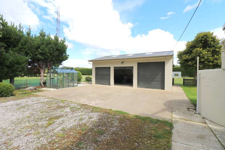 215 Findlay Road Ascot_30