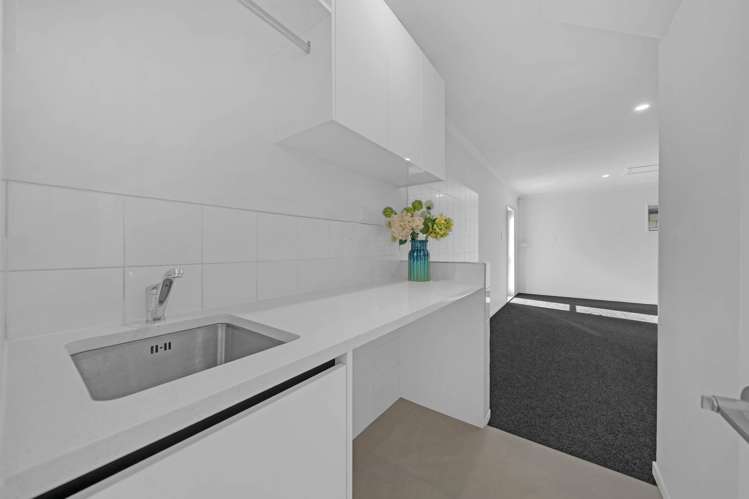22 Walter Haddrell Crescent East Tamaki_35