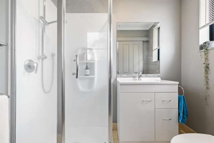 20 Les Marston Place Pukekohe_6