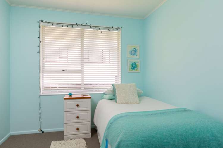 1/18 Broadway Picton_18